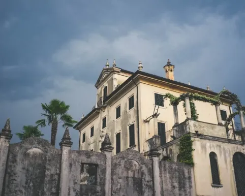 Jak wyremontować stary dom