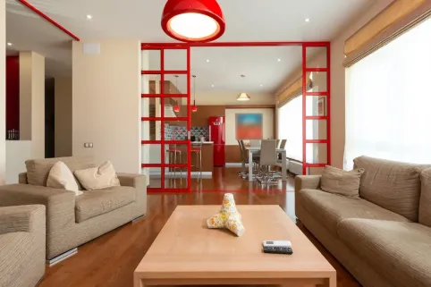 Na jaki kolor pomalować salon z aneksem